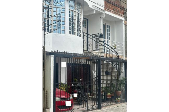 Casas, Venta, Salomia - $695.000.000