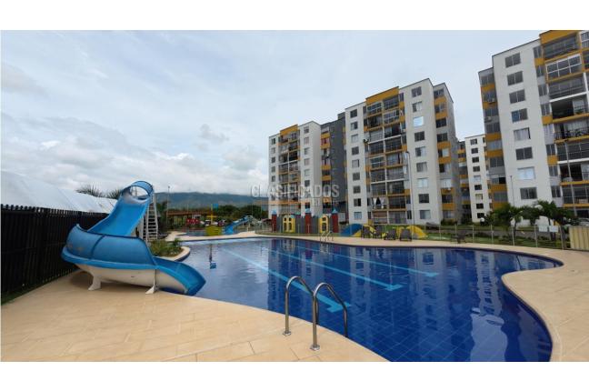 Apartamentos, Venta en Jamundí