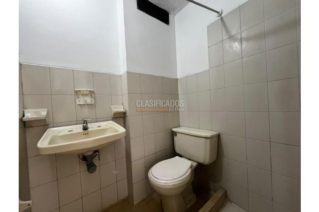 Apartamentos, Alquiler, Alcázares - $850.000