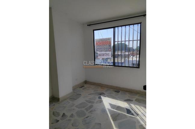 Apartamentos, Alquiler, El Cedro - $750.000