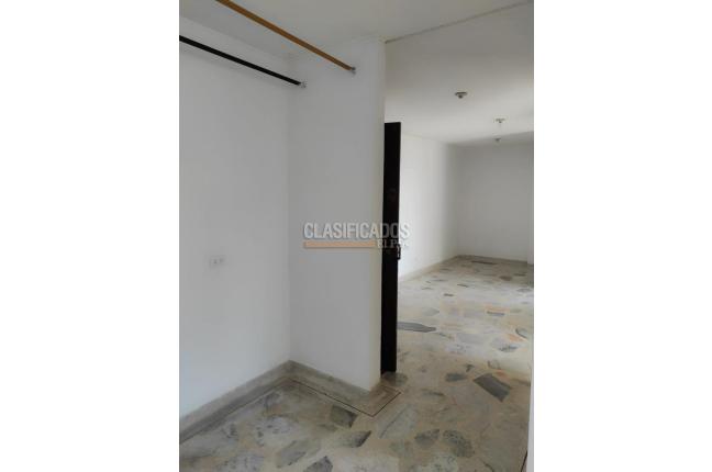 Apartamentos, Alquiler, El Cedro - $750.000