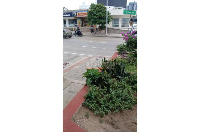 Locales y Bodegas, Alquiler, Barranquilla - $3.200.000