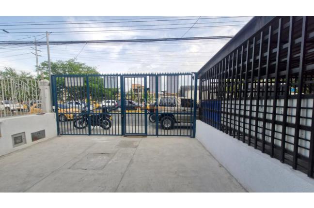 Locales y Bodegas, Alquiler, El Trébol - $750.000.000