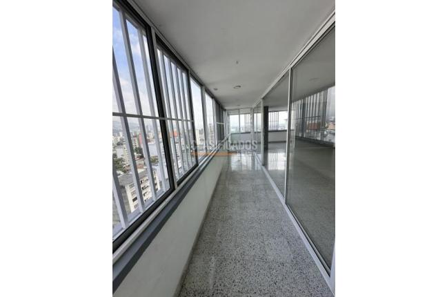 Apartamentos, Venta, Versalles - $670.000.000