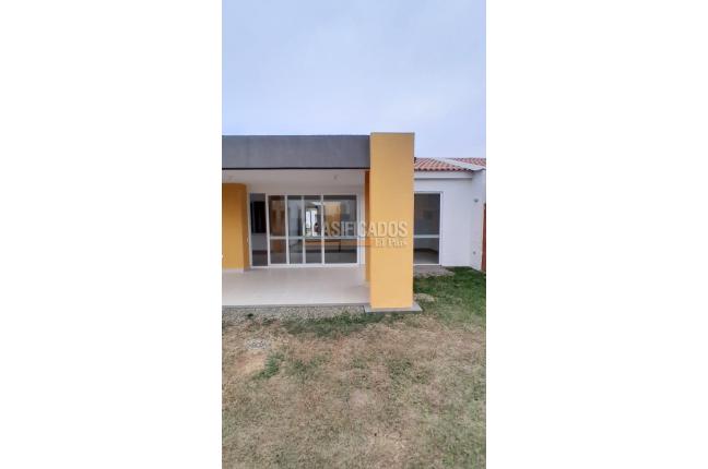 Casas, Alquiler en El Castillo