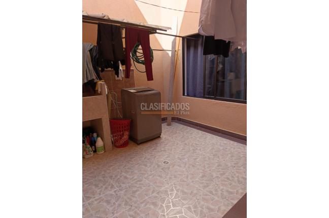 Casas, Venta, Nápoles - $375.000.000