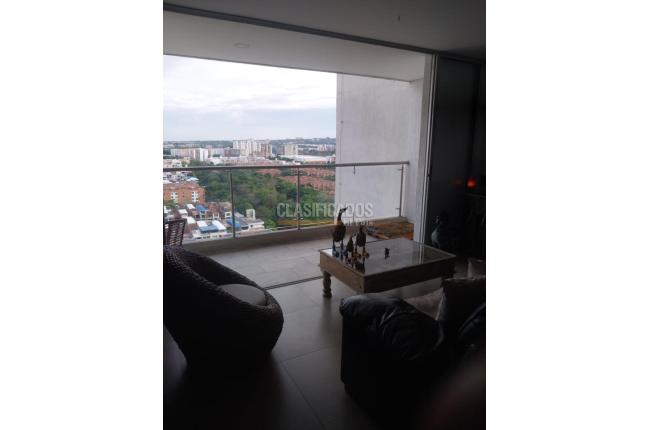 Apartamentos, Venta en Valle del Lili
