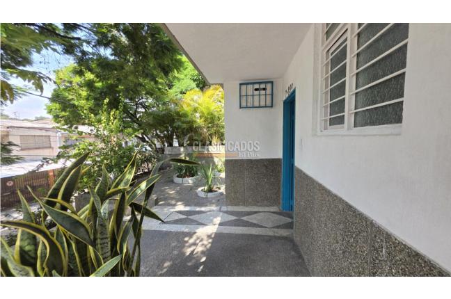 Casas, Venta en Miraflores