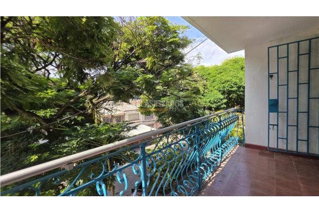 Casas, Venta, Miraflores - $450.000.000
