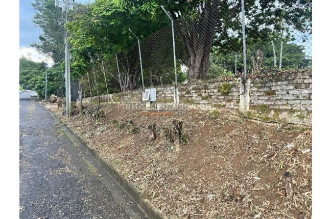 Lotes, Venta en Ciudad Jardín
