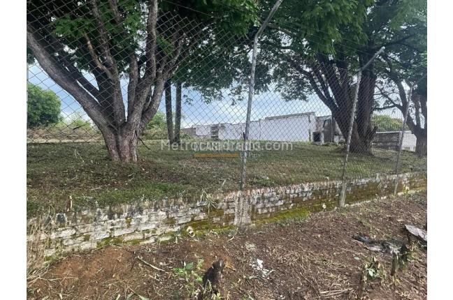 Lotes, Venta en Ciudad Jardín