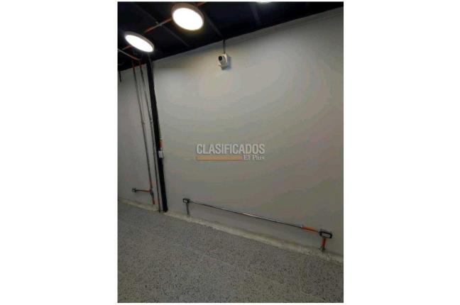Locales y Bodegas, Venta, Centro Ccial. Unicentro - $800.000.000