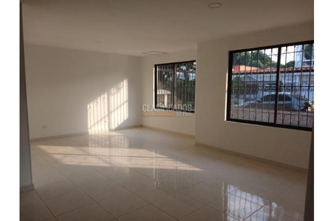 Casas, Alquiler en Santa Anita
