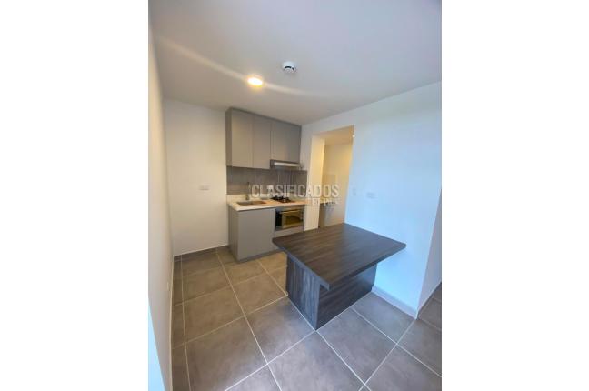 Apartaestudios, Alquiler, Dos Quebradas - $1.350.000
