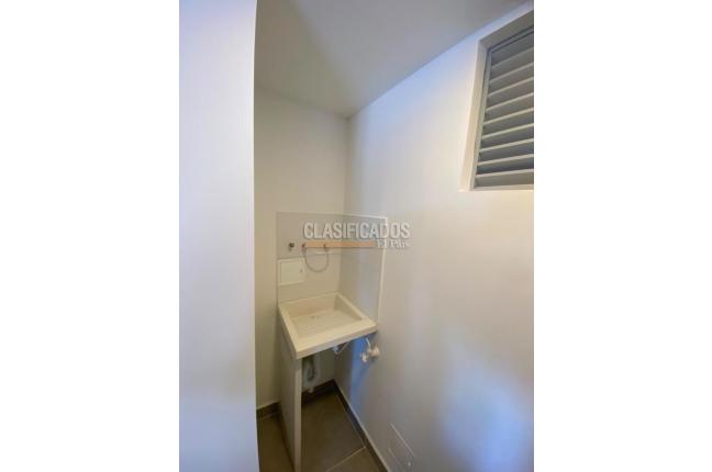 Apartaestudios, Alquiler, Dos Quebradas - $1.350.000