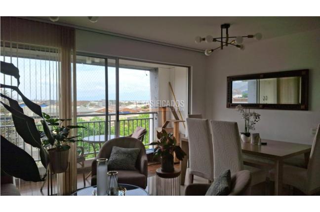 Apartamentos, Venta en La Flora
