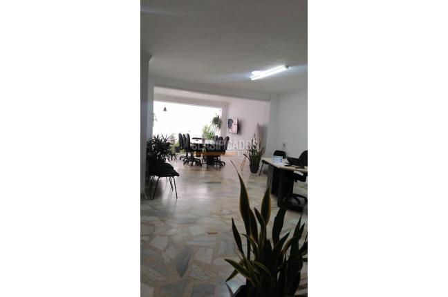 Casas, Venta, Prados del Norte - $630.000.000