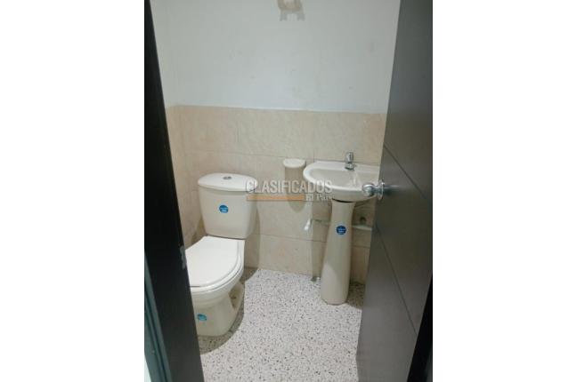 Locales y Bodegas, Alquiler, Bogotá - $2.400.000