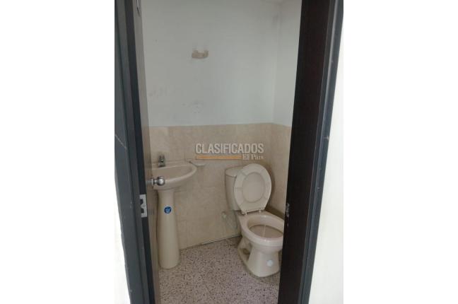 Locales y Bodegas, Alquiler, Bogotá - $2.400.000