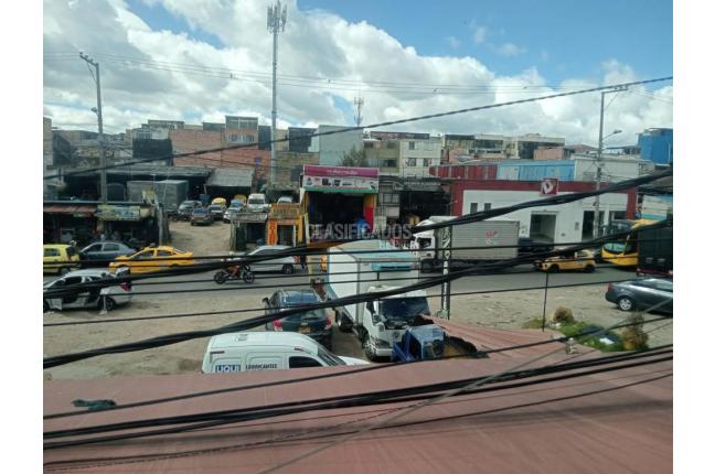 Locales y Bodegas, Alquiler, Bogotá - $2.400.000