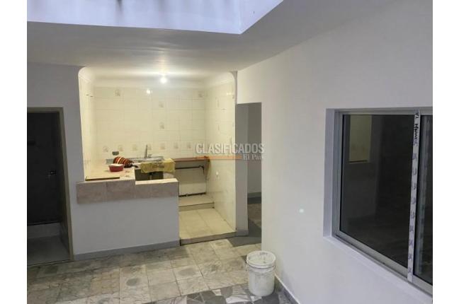 Casas, Venta, Marroquín - $330.000.000