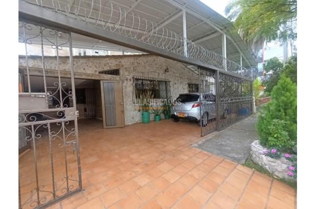 Casas, Venta, Prados del Norte - $650.000.000