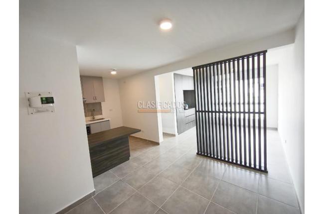 Apartaestudios, Alquiler, Dos Quebradas - $1.400.000