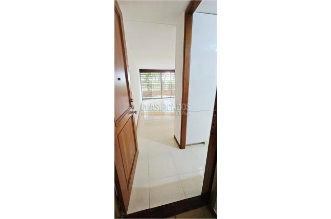 Apartamentos, Venta en Valle del Lili