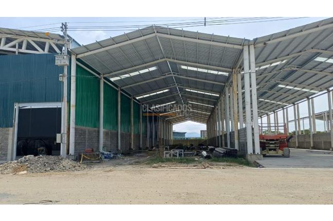 Locales y Bodegas, Venta, Palmira - $9.999.000.000