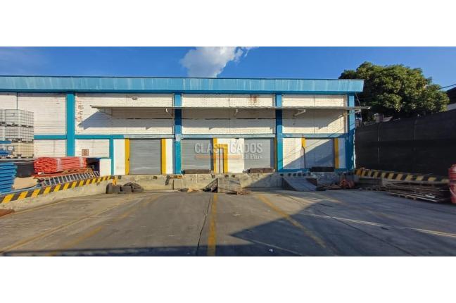 Locales y Bodegas, Venta, Salomia - $25.000.000.000