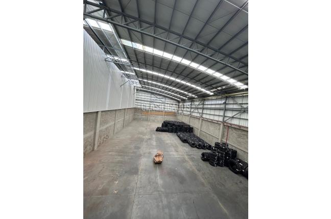 Locales y Bodegas, Alquiler, Yumbo - $46.300.000