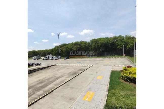 Locales y Bodegas, Venta, Acopi - $4.889.000.000