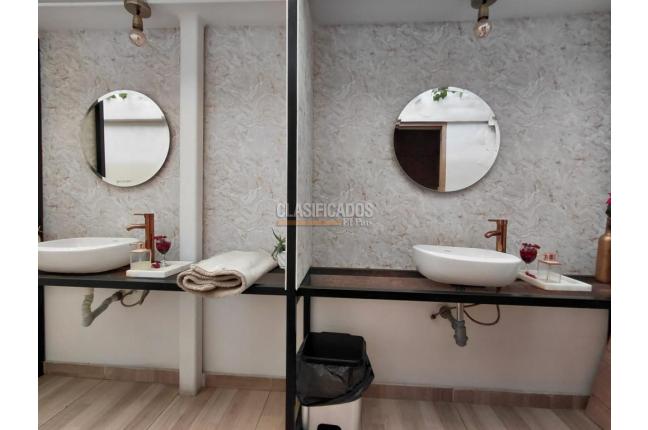 Locales y Bodegas, Alquiler, Granada - $10.000.000