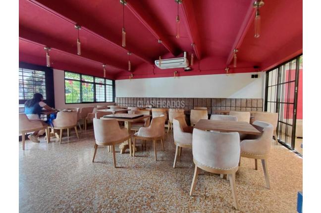 Locales y Bodegas, Alquiler, Granada - $10.000.000