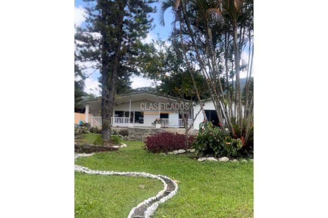Fincas y Casas Campestres, Venta en Yumbo