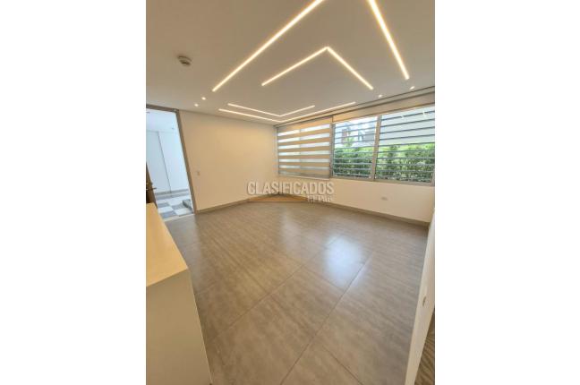 Apartamentos, Alquiler, Cristales - $3.000.000