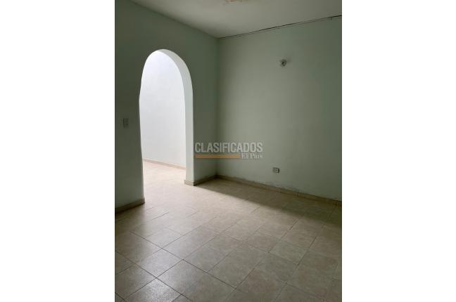 Casas, Alquiler en San Bosco