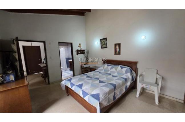 Casas, Venta, Prados del Norte - $780.000.000