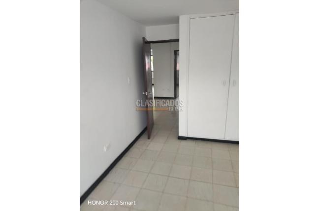 Apartamentos, Alquiler, El Refugio - $1.400.000