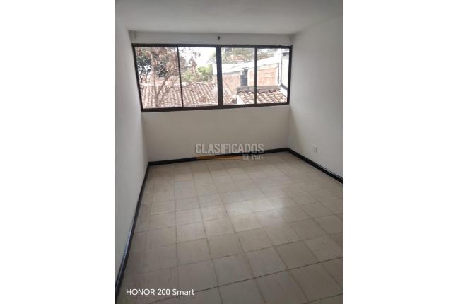 Apartamentos, Alquiler, El Refugio - $1.400.000