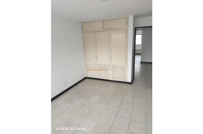 Apartamentos, Alquiler, El Refugio - $1.400.000