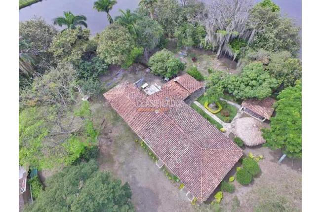Casas, Venta, Ginebra - $700.000.000