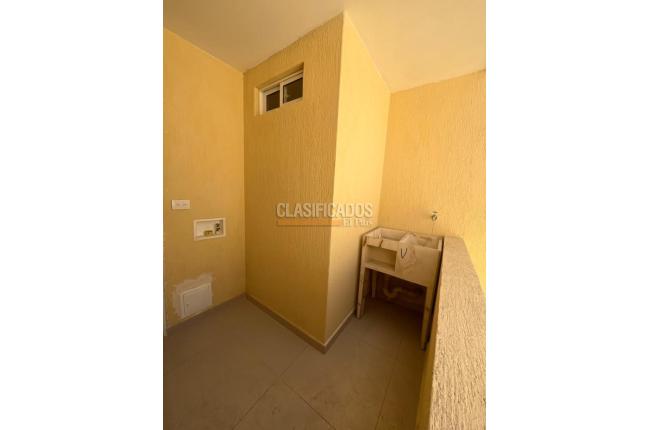 Apartamentos, Alquiler, Primero de Mayo - $1.550.000