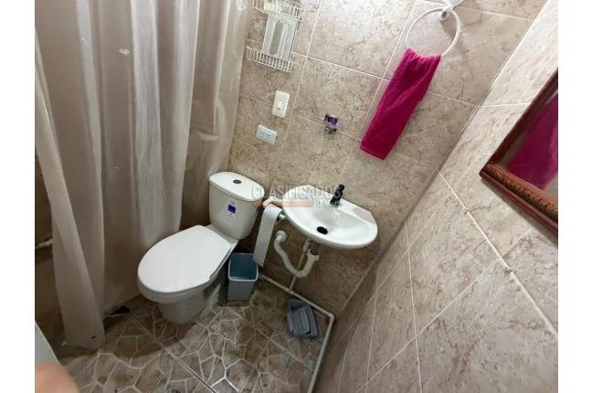 Apartaestudios, Venta en Granada