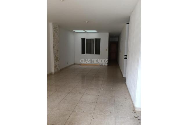 Edificios, Venta, Primero de Mayo - $750.000.000