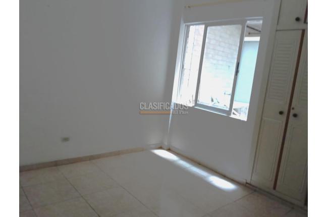Edificios, Venta, Primero de Mayo - $750.000.000