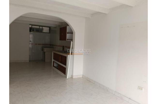 Edificios, Venta, Primero de Mayo - $750.000.000