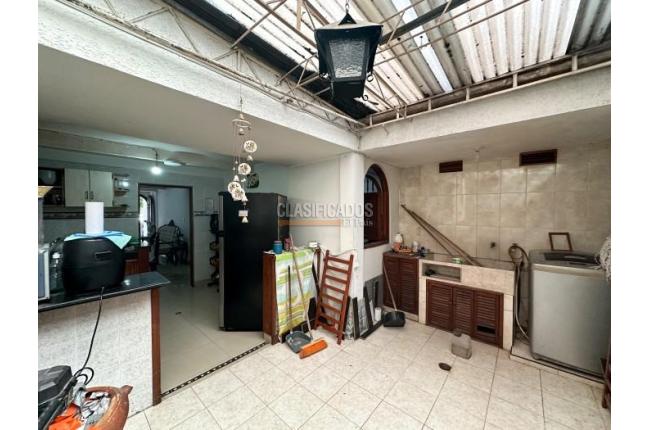 Casas, Venta, Paseo de los Almendros - $500.000.000