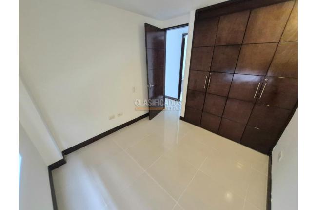 Apartamentos, Alquiler, Cerro Cristales - $3.800.000
