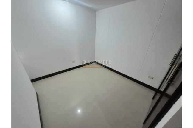 Apartamentos, Alquiler, Cerro Cristales - $3.800.000